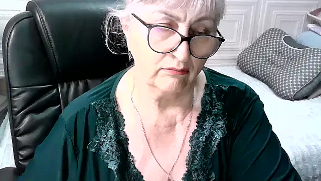 Pertunjukan Kamera Web LolkaAlyss