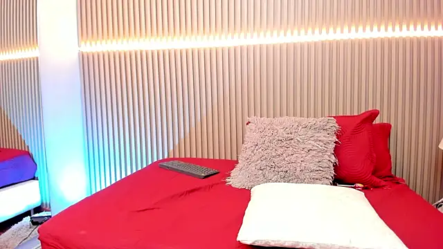 MiaJacksson – webcam-show