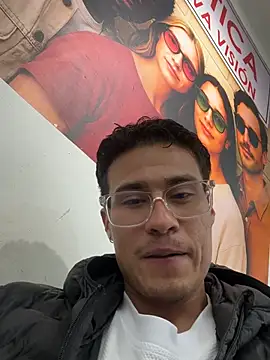 دردشة TavoHot_ الجنسية المباشرة