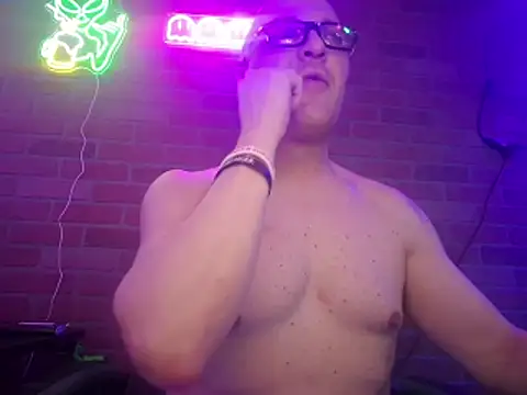 chronic_vibez's Webcam Show