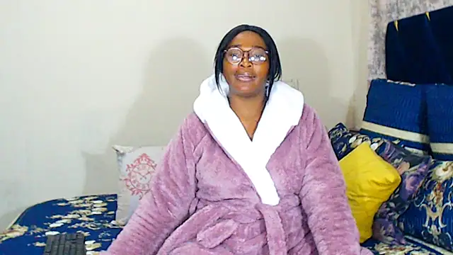 veronica1xxx Adlı Modelin Canlı XXX Sohbeti