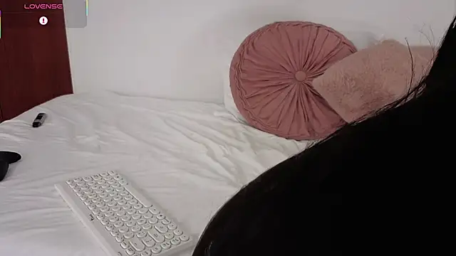 PIA_STONE Adlı Modelin Canlı XXX Sohbeti