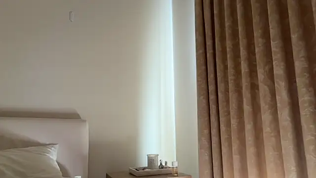 sieeena: вебкам-шоу