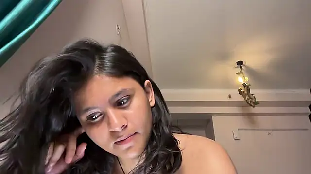 Naira_fit Webcam-Show