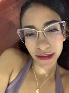 XXX chat uživo modela elegant__rouse