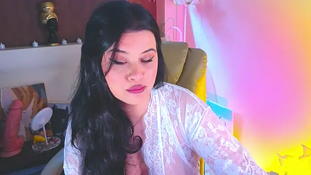 Malika_uAngel élő XXX-chatje