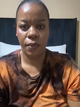 THICKBUNNYCHICKxxx: вебкам-шоу