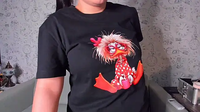 LondonBadGirl Chat XXX in diretta