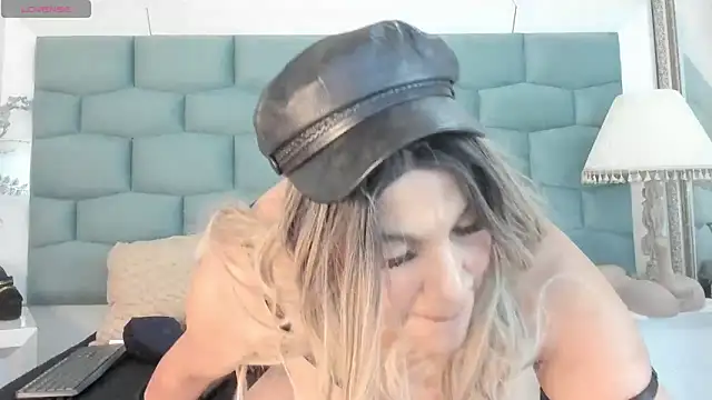 MiaMancini – Live XXX-chat