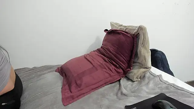 rosasweet02's Live XXX Chat