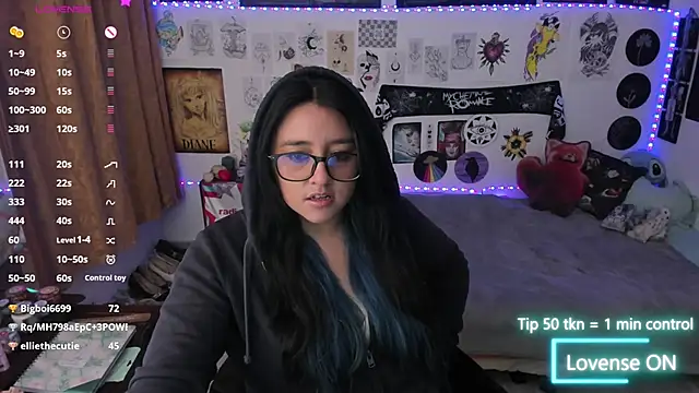 Cherry_blush_: απευθείας συνομιλία ΧΧΧ