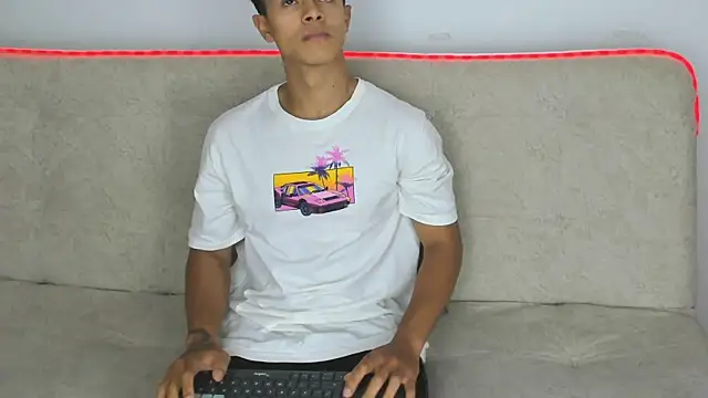 Chat +18 de _Alex_Colton ao vivo