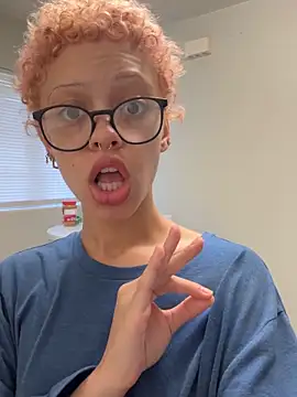 Czat XXX na żywo – jojosbizarrelyf