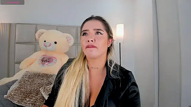 saraamiller_: онлайн-секс-чат