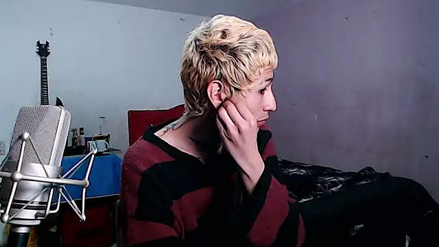 Show webcam de Alien_Twink