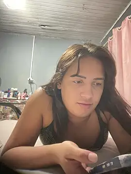 Chat +18 de larysinha ao vivo