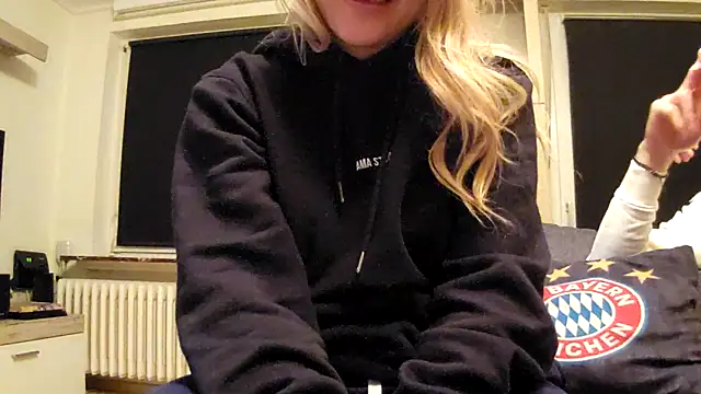 SilvyDiamond Live XXX-chat