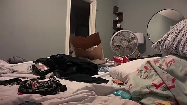 TrndSettr 라이브 XXX 채팅