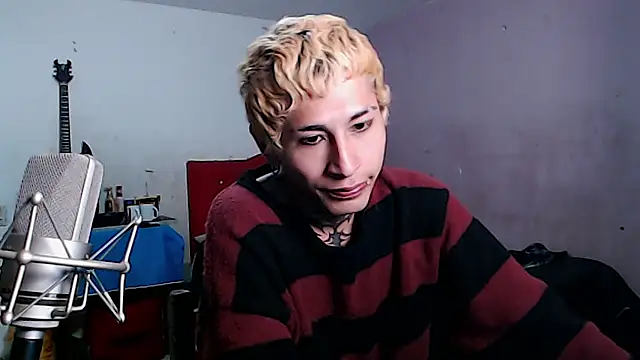 Alien_Twink webcam show
