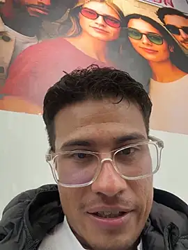 แชท XXX สดของ TavoHot_