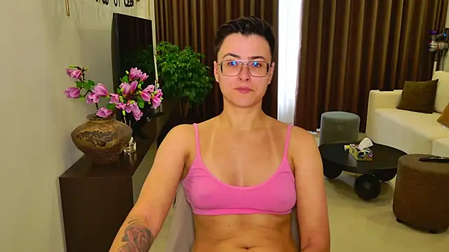 Sandra_Eva Adlı Modelin Canlı XXX Sohbeti