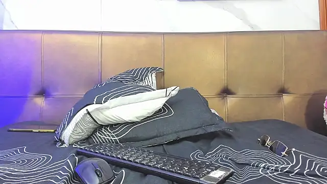 Rpoolrboy 网络视讯表演