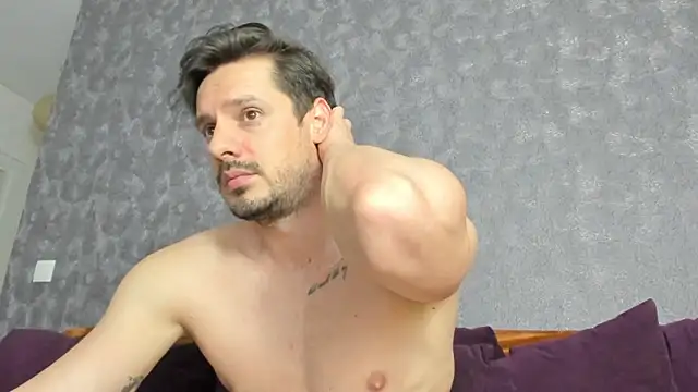 mrfitu's Live XXX Chat