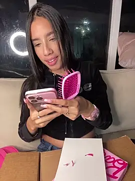 Praga_PinkのライブXXXチャット