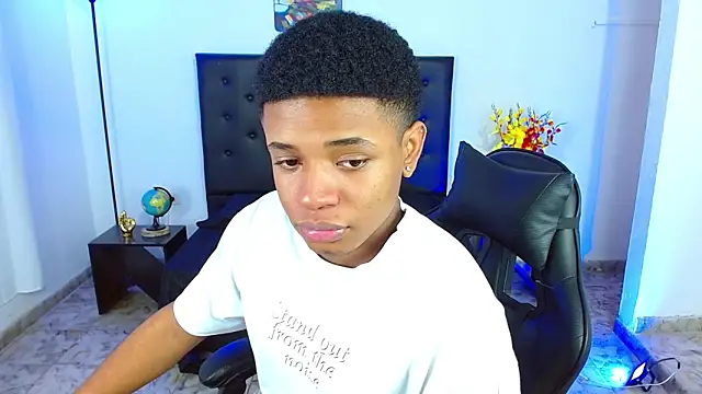 Вебкам-шоу liiam3