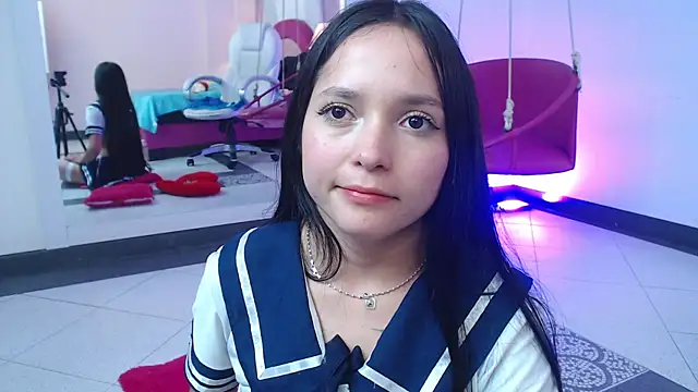 Suzy1_ – Naživo XXX chat