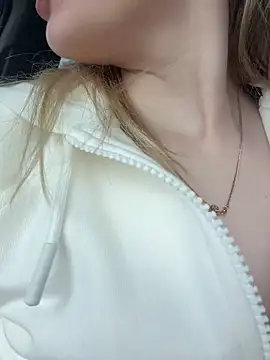 แชท XXX สดของ CaseyCumFace