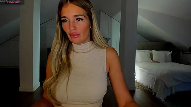 Yourhotqueeen Live XXX-chat