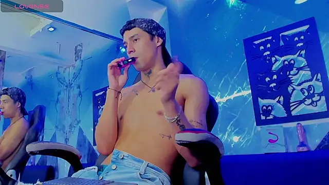 mathewblessed 网络视讯表演