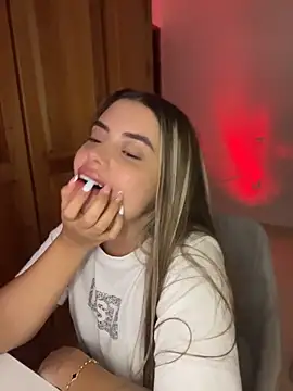 Miss_valeriaa's Live XXX Chat