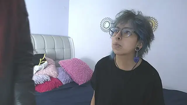 Madewithhell 现场XXX聊天