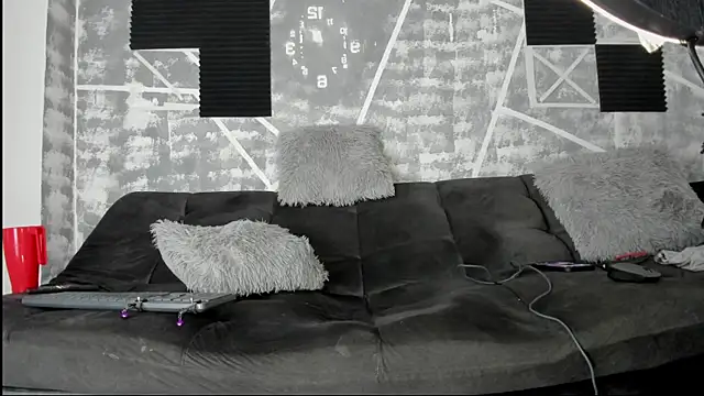 leonidas_18k live XXX chat