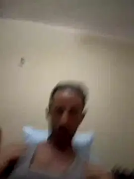 walide100000 Adlı Modelin Web Kamerası Şovu