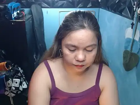 ambersmile Adlı Modelin Canlı XXX Sohbeti