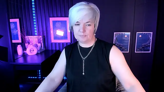 CarmenSoft élő XXX-chatje