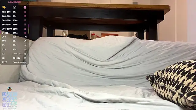 SweetSakuraJane's Live XXX Chat