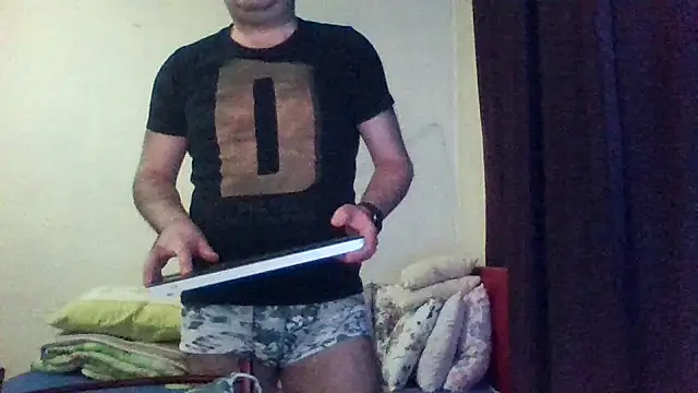 عرض كام st206boy