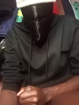 Pokazy przed kamerką – TheNutBuster