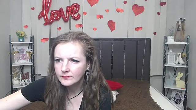 MeganPirs Adlı Modelin Canlı XXX Sohbeti