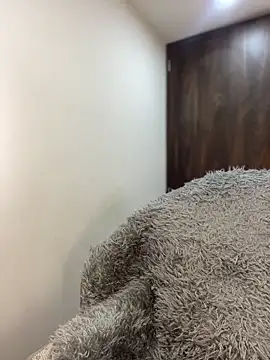 MiaJones21's Webcam Show