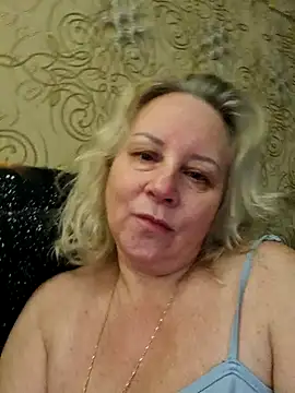 Chatroom XXX en direct de Janahotty