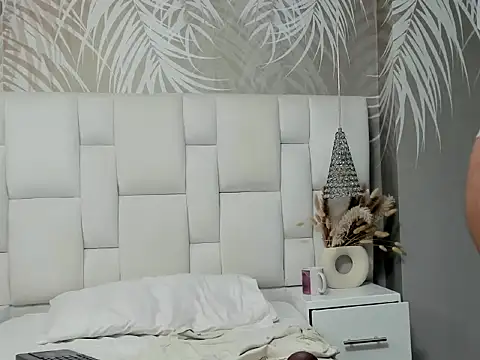 your_sissytrans' Live XXX Chat