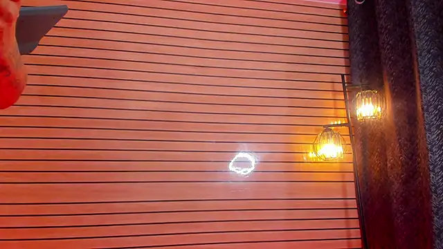 TheBatMansion: онлайн-секс-чат