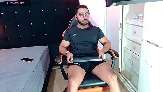 IronBeard Live XXX-Chat