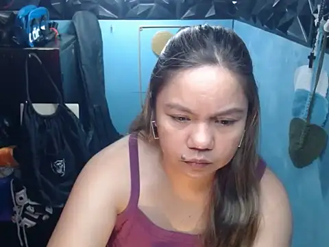 ambersmile Adlı Modelin Canlı XXX Sohbeti