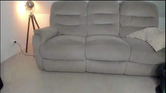 miss_ally: απευθείας συνομιλία ΧΧΧ